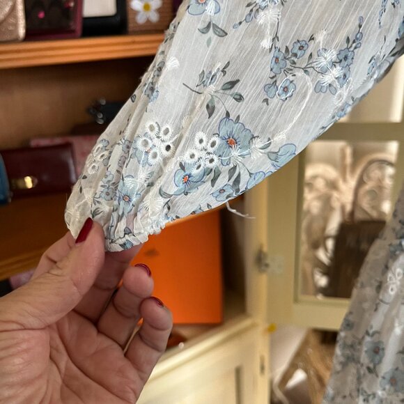 White floral maxi dress - Picture 3 of 7